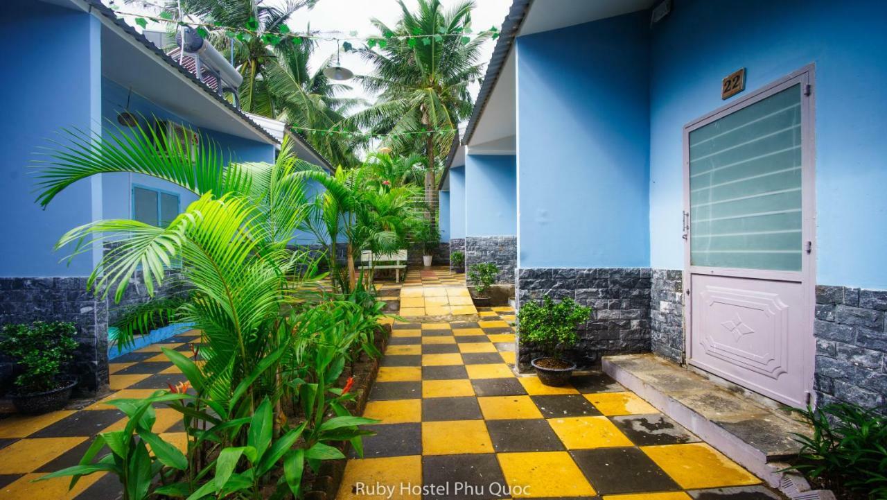 Ruby Phu Quoc Hostel Ngoại thất bức ảnh