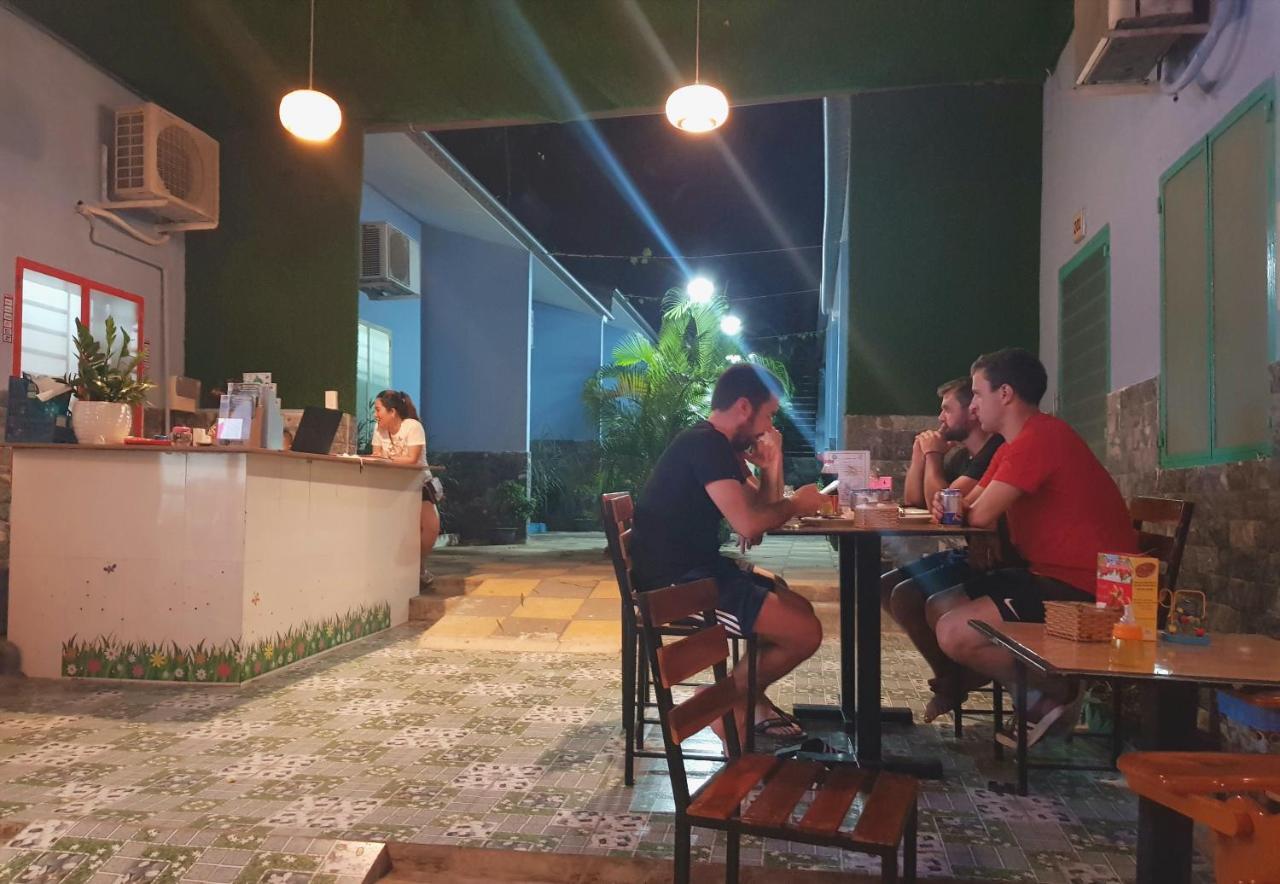 Ruby Phu Quoc Hostel Ngoại thất bức ảnh